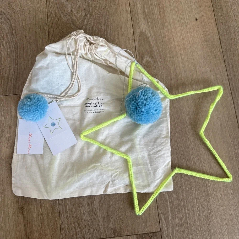 Meri Meri Wire And Wool Hanging Star Pom Pom Boho‎ Chic New With Cinch Bag